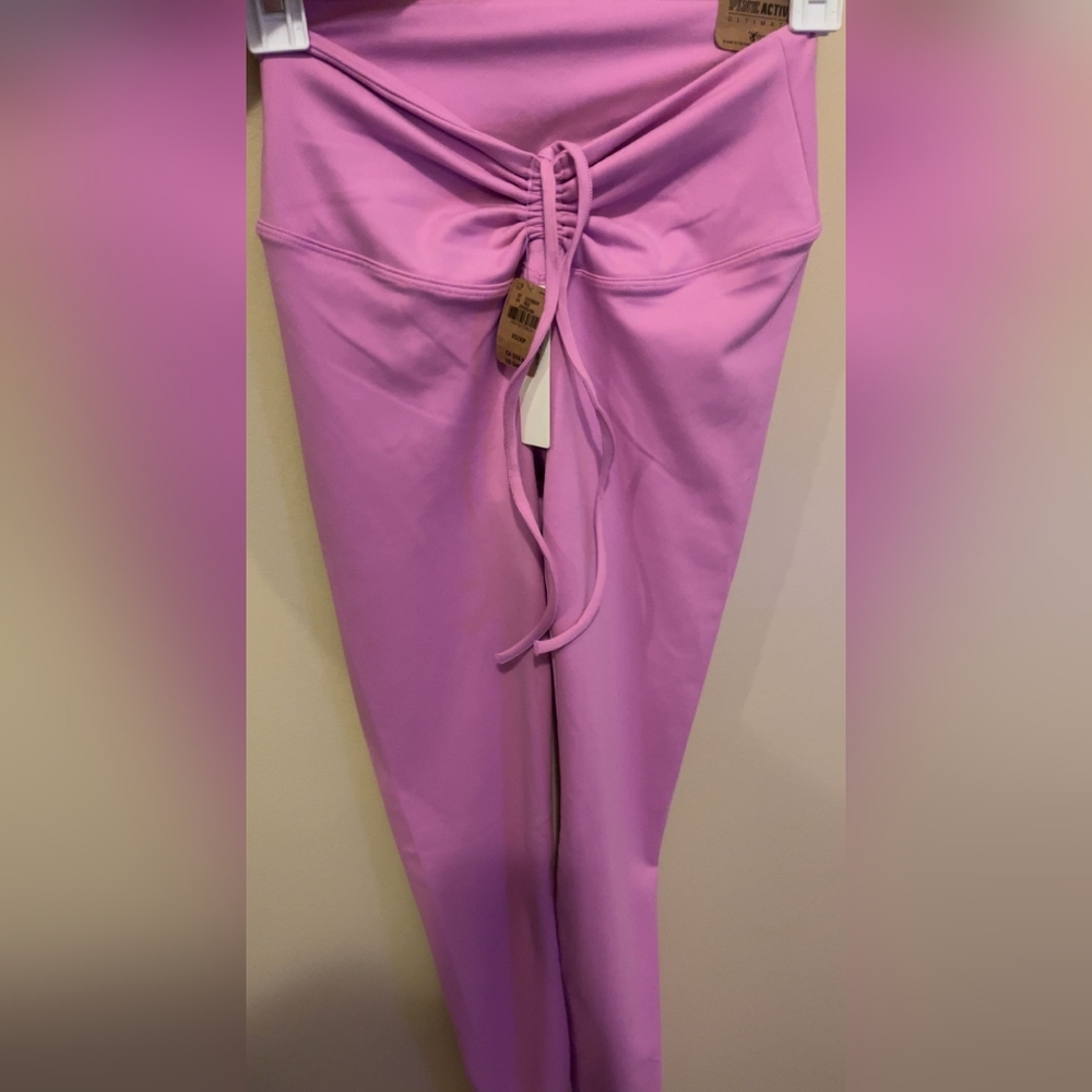 PINK by VICTORIA SECRET